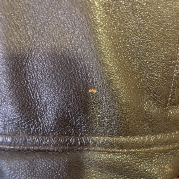 Wilson’s Vintage Classic Brown Leather Bomber - Picture 12 of 16